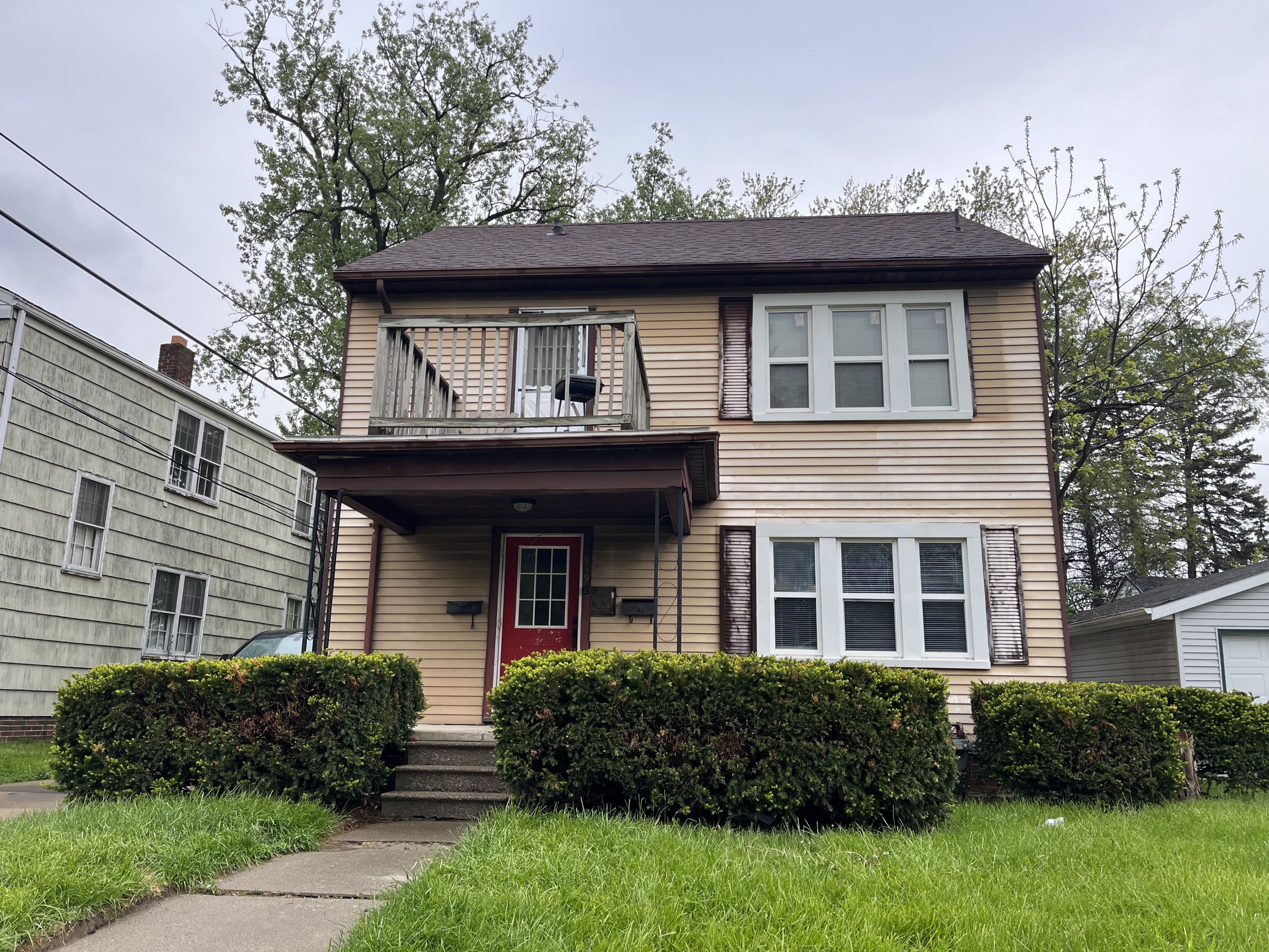 1919 Kensington Road - Lower